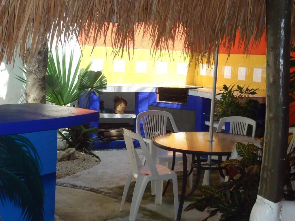 El Acuario Hotel Playa del Carmen Exterior photo